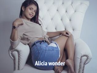 Alicia_wonder