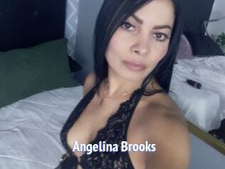 Angelina_Brooks_