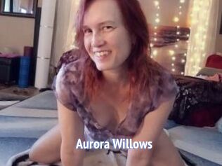 Aurora_Willows