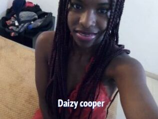 Daizy_cooper