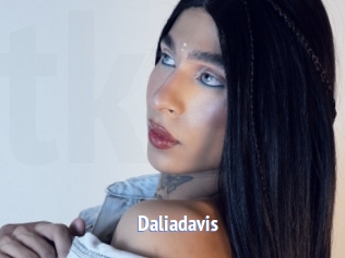 Daliadavis