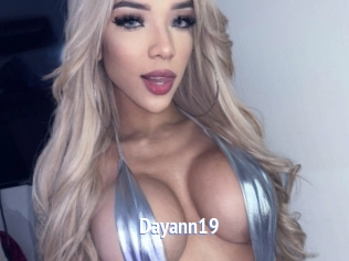 Dayann19