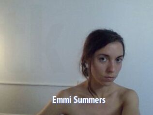 Emmi_Summers