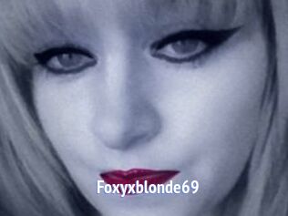 Foxyxblonde69