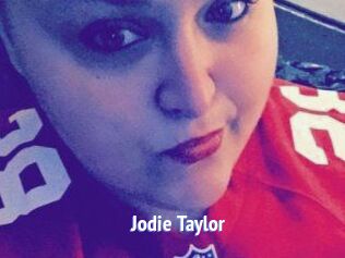 Jodie_Taylor