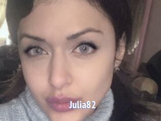 Julia82