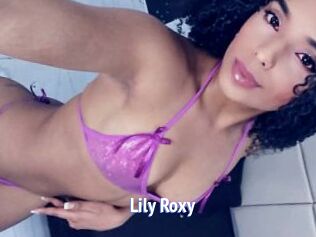 Lily_Roxy