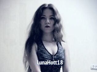 LunaHott18