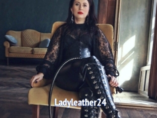 Ladyleather24