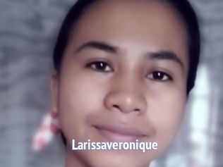 Larissaveronique