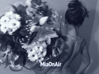 MiaOnAir