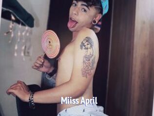 Miiss_April