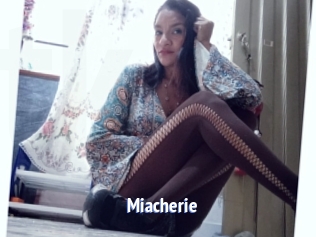 Miacherie