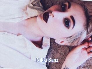 Nikki_Banz