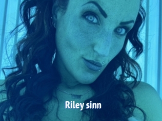 Riley_sinn