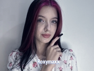 Roxymaxx